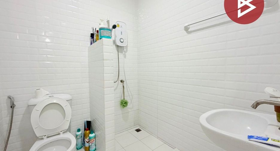 For sale 3 bedrooms townhouse in Bang Bo, Samut Prakan