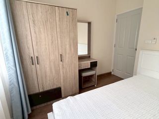 Casa adosada en alquiler de 3 habitaciones en Mueang Chiang Mai, Chiang Mai