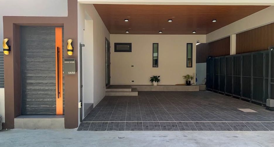 Villa en venta de 3 habitaciones en South Pattaya, Pattaya