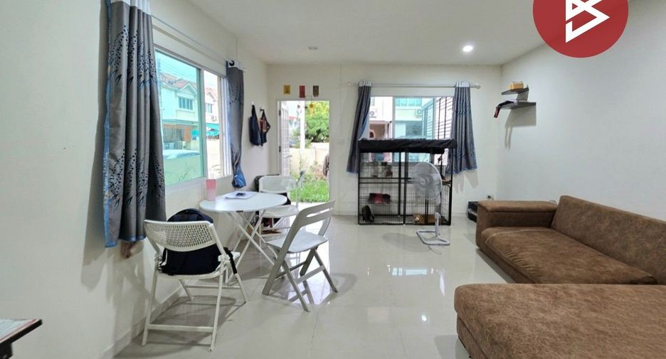 Reihenhaus zum Kauf mit 2 Zimmer in Phra Samut Chedi, Samut Prakan