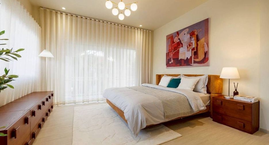 For rent and for sale 4 bedrooms house in San Sai, Chiang Mai