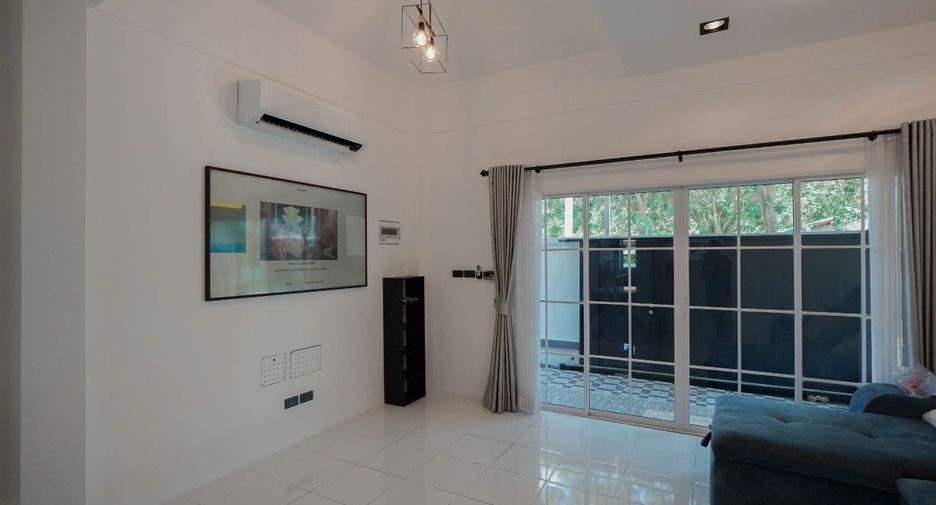 For sale 2 bedrooms house in East Pattaya, Pattaya