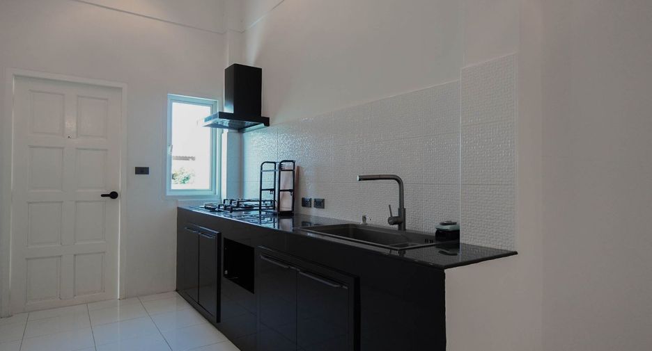 For sale 2 bedrooms house in East Pattaya, Pattaya