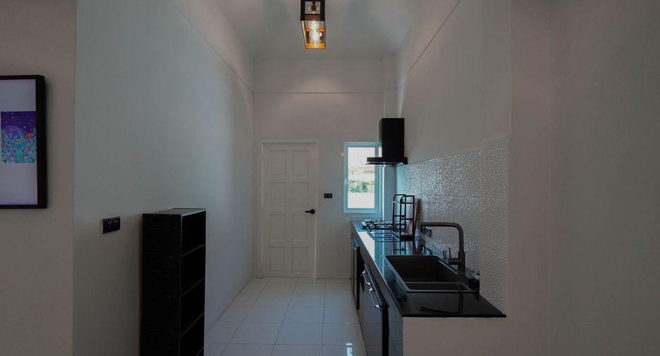 For sale 2 bedrooms house in East Pattaya, Pattaya