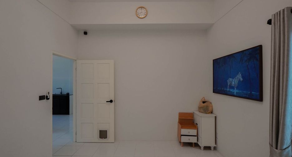 For sale 2 bedrooms house in East Pattaya, Pattaya