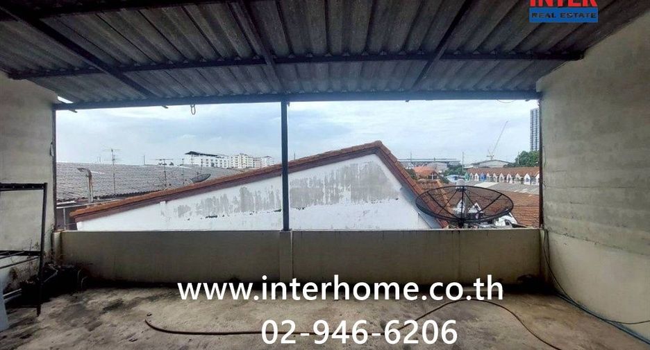 Продажа 7 спальни торговое помещение в Mueang Samut Prakan, Самутпракан