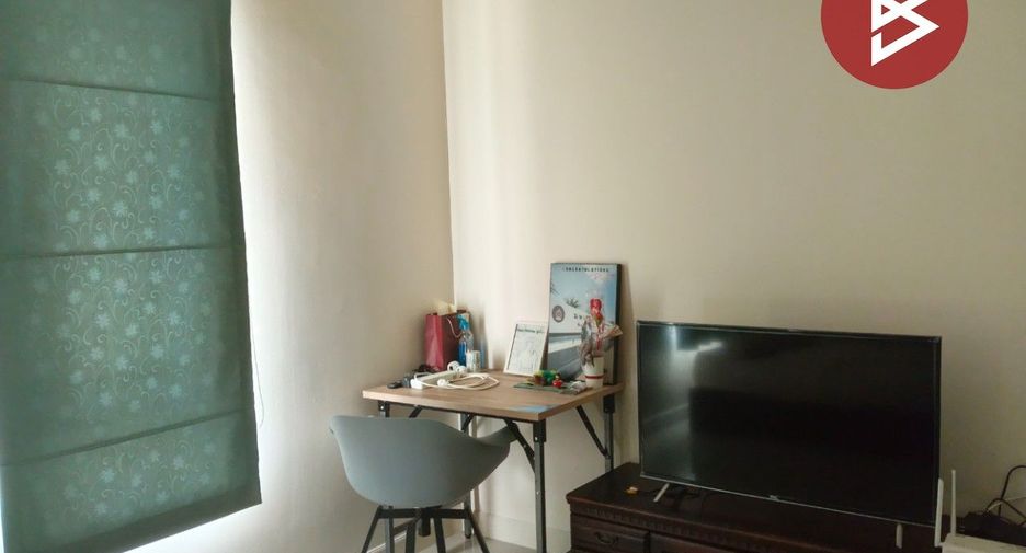 À vendre 3 chambres maison de ville à Sam Phran, Nakhon Pathom