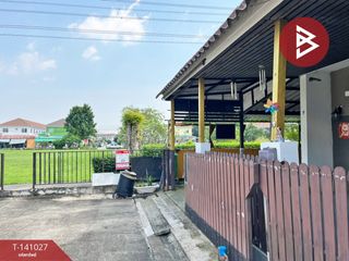 For sale 3 bedrooms townhouse in Bang Khae, Bangkok
