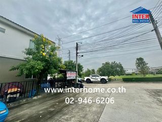 Reihenhaus zum Kauf mit 3 Zimmer in Bang Khae, Bangkok