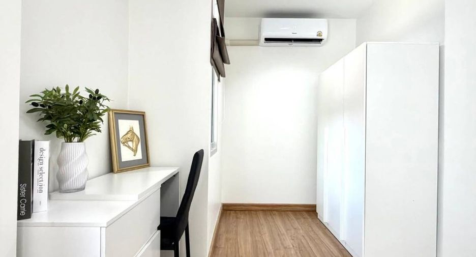 For rent 3 bedrooms townhouse in Thalang, Phuket