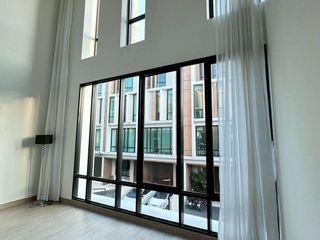 Haus zur Miete mit 3 Zimmer in Chatuchak, Bangkok