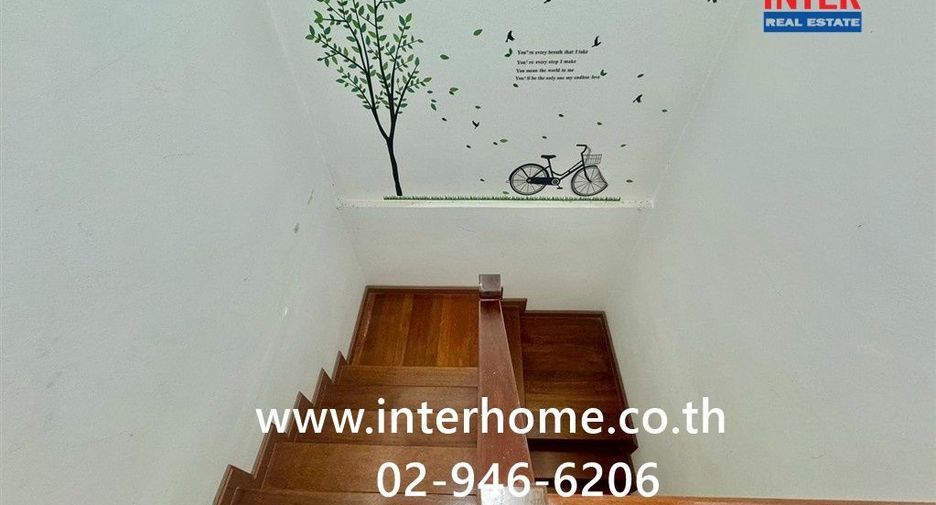 Casa adosada en venta de 3 habitaciones en Bang Kruai, Nonthaburi