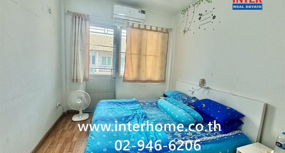 Casa adosada en venta de 3 habitaciones en Bang Kruai, Nonthaburi
