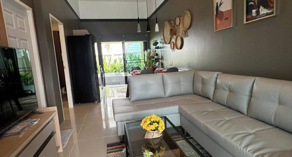For rent 2 bedrooms villa in Mueang Phuket, Phuket