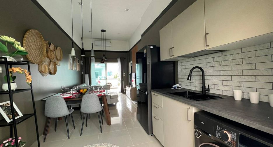 For rent 2 bedrooms villa in Mueang Phuket, Phuket