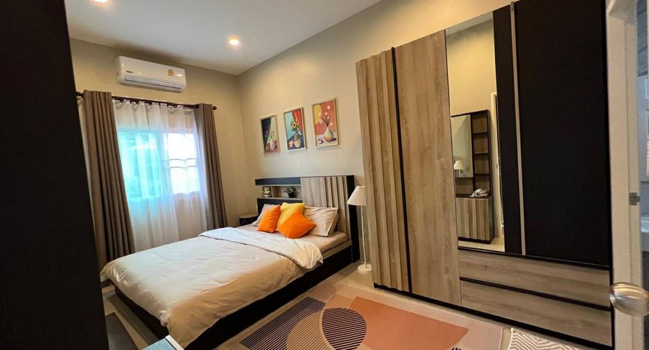 For rent 2 bedrooms villa in Mueang Phuket, Phuket