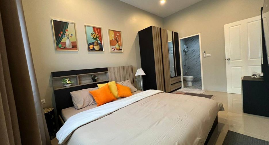 For rent 2 bedrooms villa in Mueang Phuket, Phuket