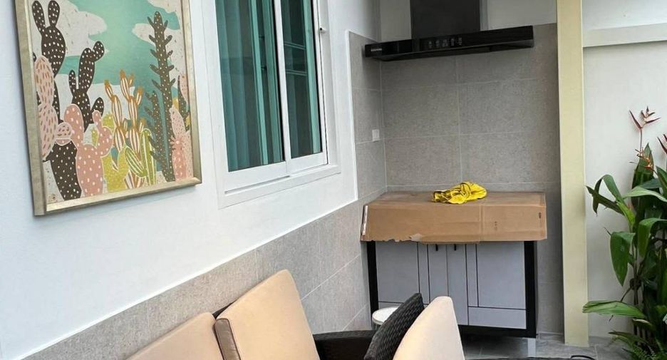 For rent 2 bedrooms villa in Mueang Phuket, Phuket