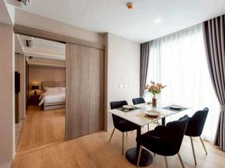 For rent 2 bedrooms condo in Huai Khwang, Bangkok