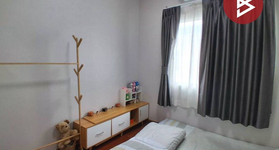 Casa adosada en venta de 4 habitaciones en Bang Sao Thong, Samut Prakan