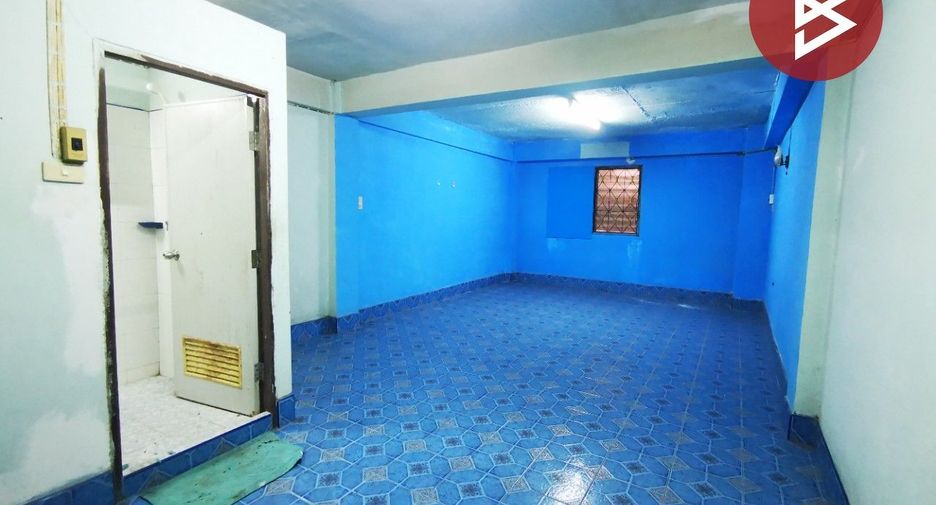 For sale 3 bedrooms retail Space in Bang Bon, Bangkok
