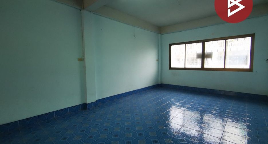 For sale 3 bedrooms retail Space in Bang Bon, Bangkok