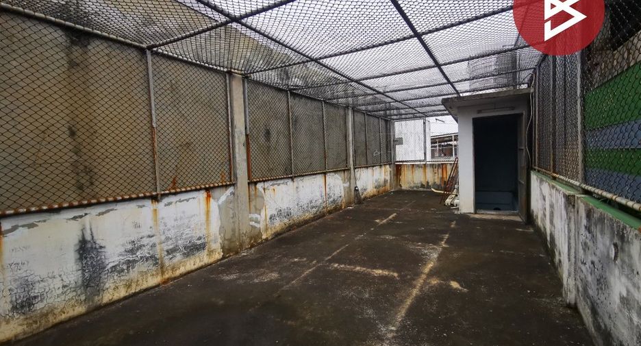 For sale 3 bedrooms retail Space in Bang Bon, Bangkok