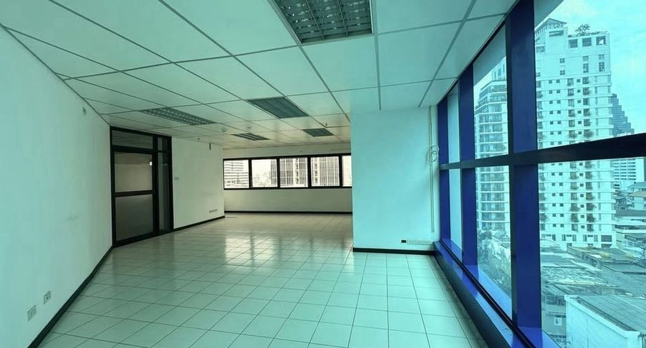 Oficina en alquiler en Sathon, Bangkok
