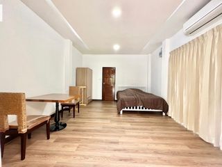 À louer 5 chambres maison à Mueang Chiang Mai, Chiang Mai