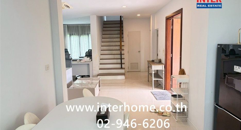 Haus zum Kauf mit 4 Zimmer in Sai Mai, Bangkok