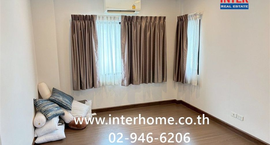 Haus zum Kauf mit 4 Zimmer in Sai Mai, Bangkok