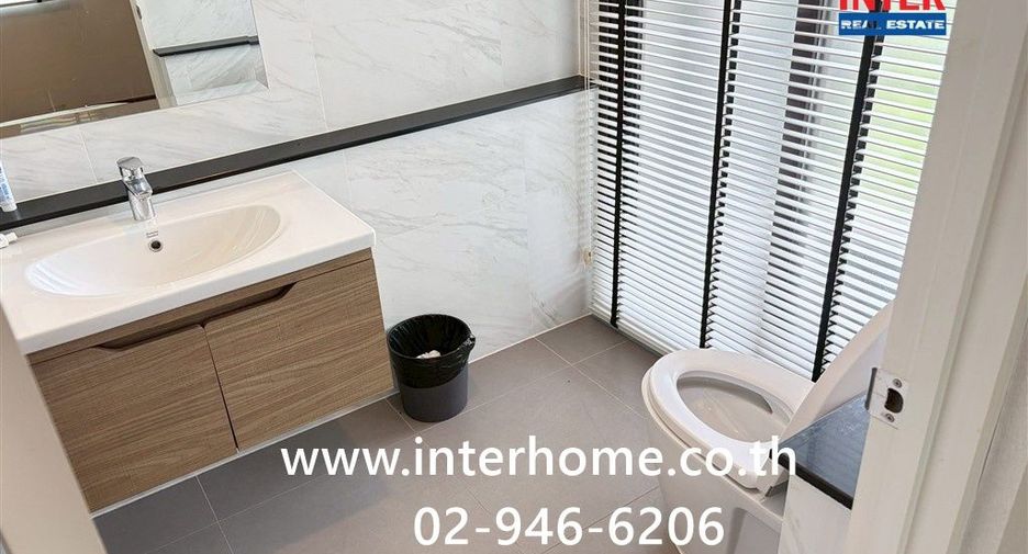 Haus zum Kauf mit 4 Zimmer in Sai Mai, Bangkok
