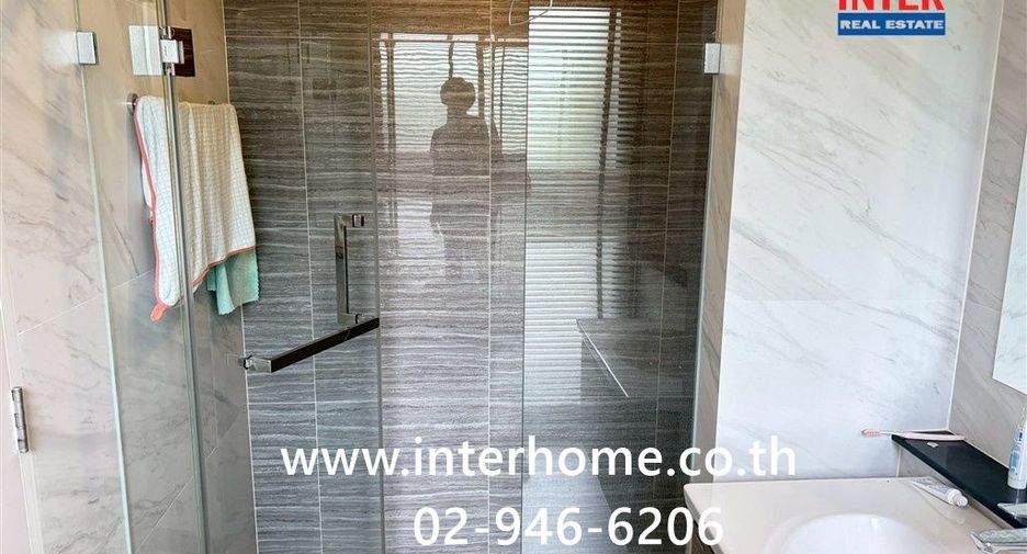 Haus zum Kauf mit 4 Zimmer in Sai Mai, Bangkok