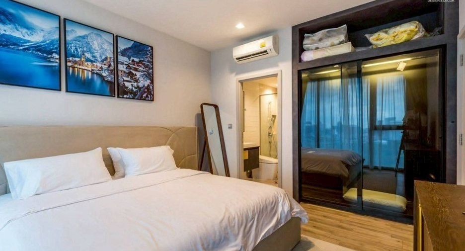 For rent 3 bedrooms condo in Chatuchak, Bangkok