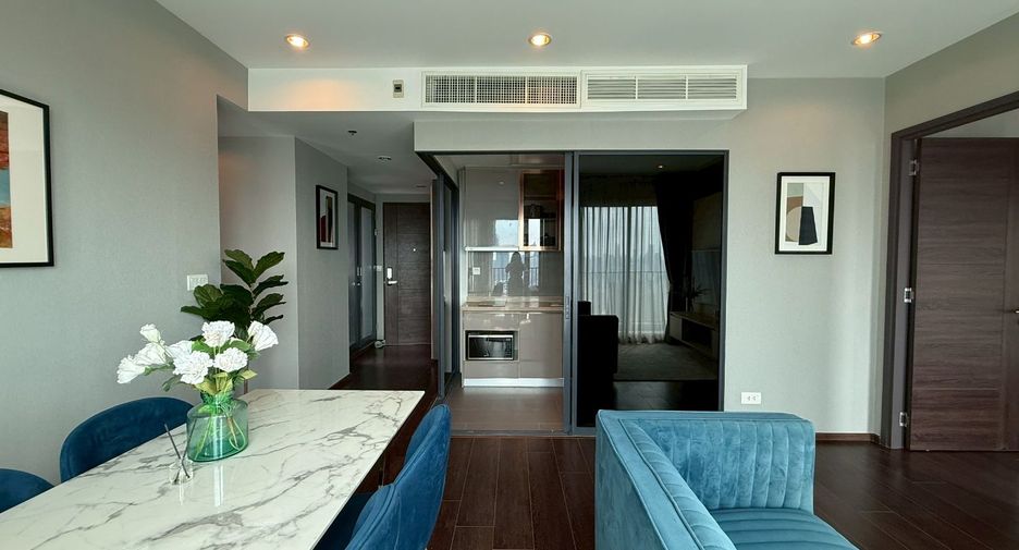 À vendre 2 chambres condo à Watthana, Bangkok