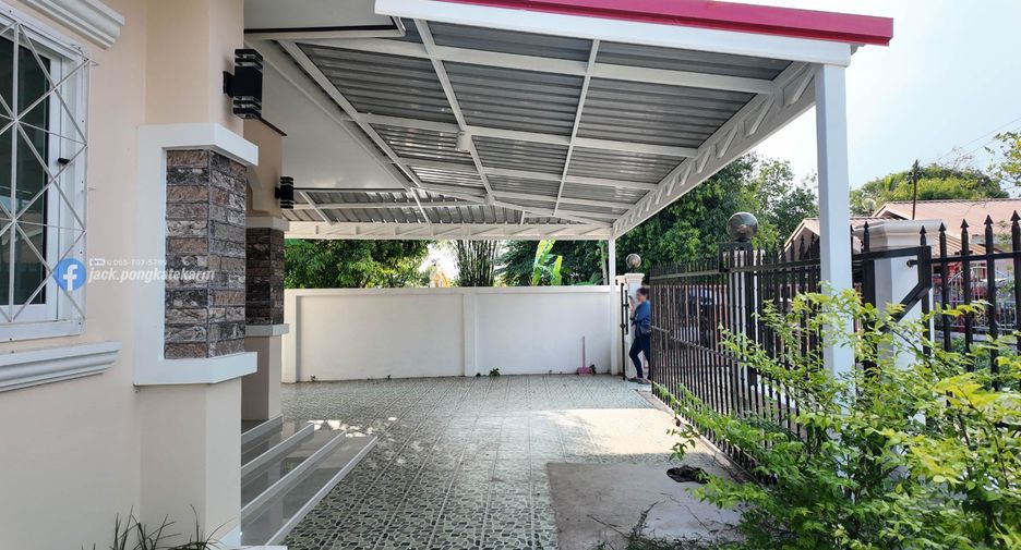 For sale 5 bedrooms house in Mueang Sa Kaeo, Sa Kaeo
