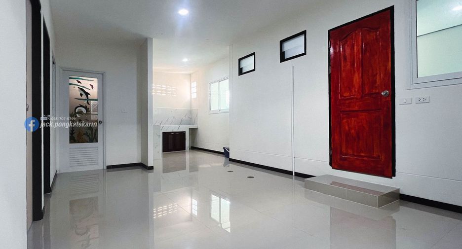 For sale 5 bedrooms house in Mueang Sa Kaeo, Sa Kaeo