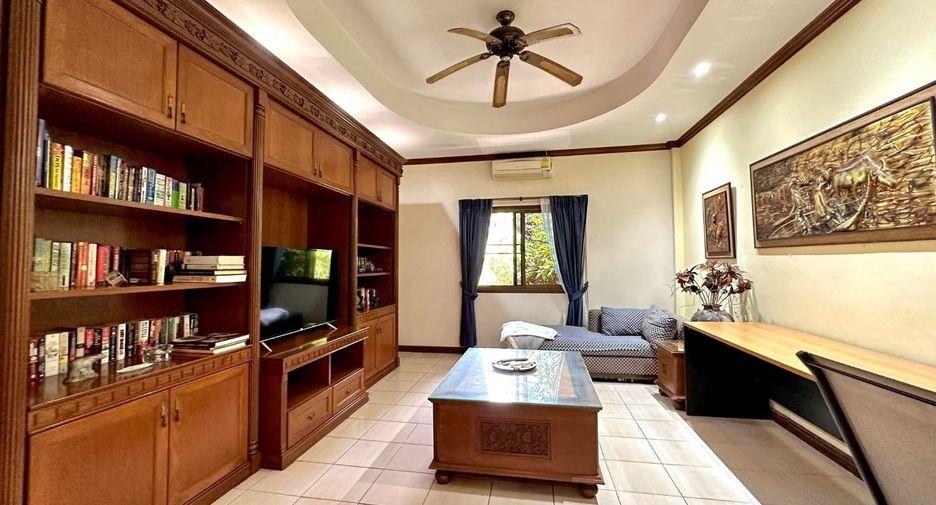 Haus zur Miete mit 3 Zimmer in Central Pattaya, Pattaya