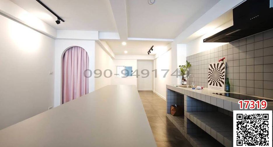 For rent 3 bedrooms townhouse in Lat Phrao, Bangkok