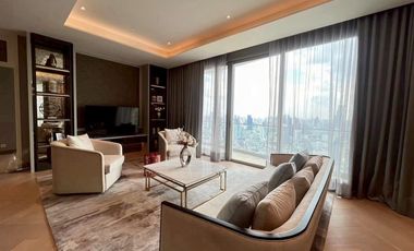Condo en alquiler y en venta de 6 habitaciones en Khlong San, Bangkok