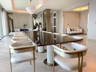 For rent そして for sale 6 ベッドルーム condo in Khlong San, Bangkok