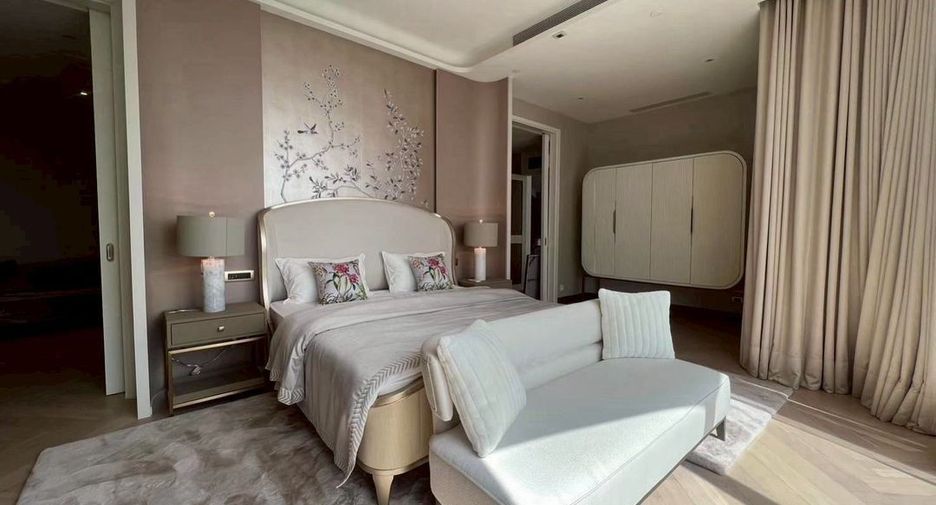 For rent and for sale 6 bedrooms condo in Khlong San, Bangkok