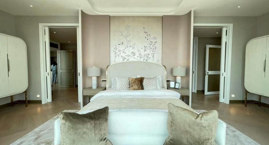 For rent and for sale 6 bedrooms condo in Khlong San, Bangkok