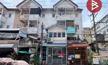 Reihenhaus zum Kauf mit 6 Zimmer in Mueang Samut Sakhon, Samut Sakhon
