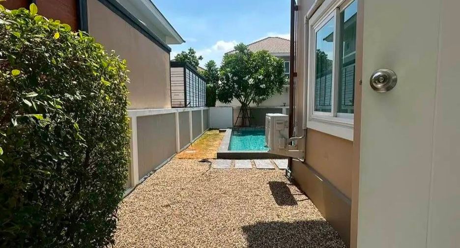 For rent 3 bedrooms house in Mueang Chiang Mai, Chiang Mai