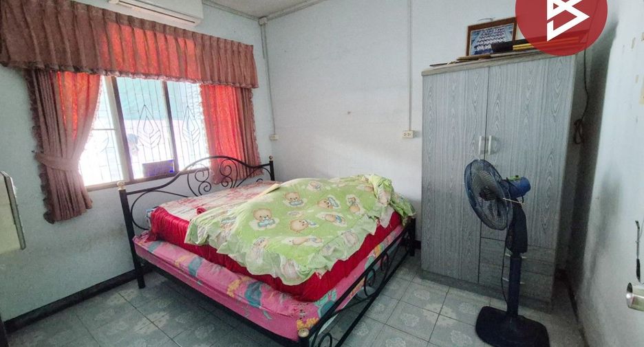 Reihenhaus zum Kauf mit 2 Zimmer in Mueang Samut Prakan, Samut Prakan