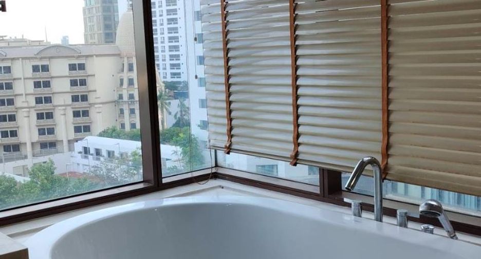 Wohnung zur Miete und zum Kauf mit 3 Zimmer in Khlong Toei, Bangkok