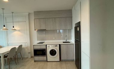 Condo en alquiler y en venta de 2 habitaciones en Khlong Toei, Bangkok