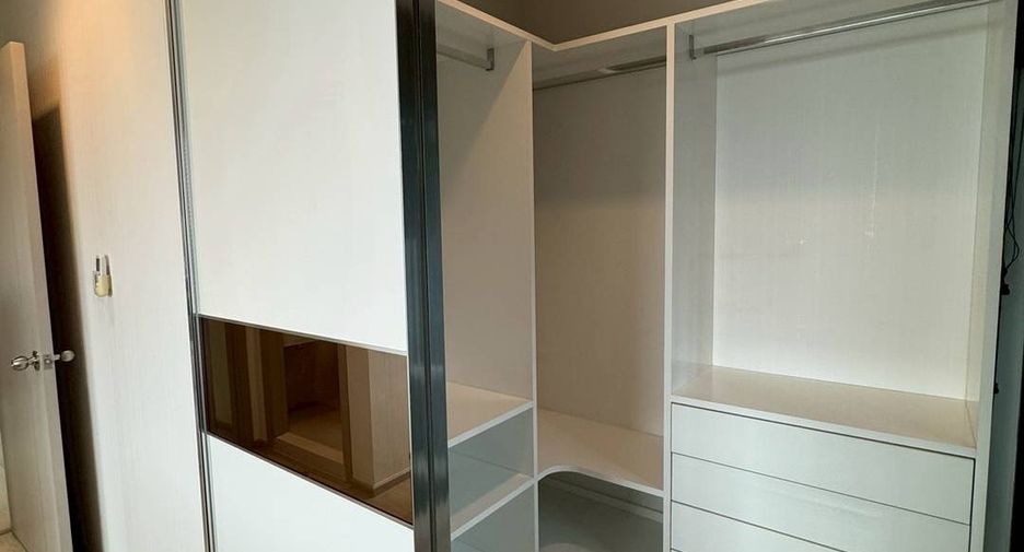 For rent and for sale 2 bedrooms condo in Khlong Toei, Bangkok
