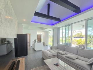 出售 3 卧室 独立屋 在 Bang Lamung, Chon Buri